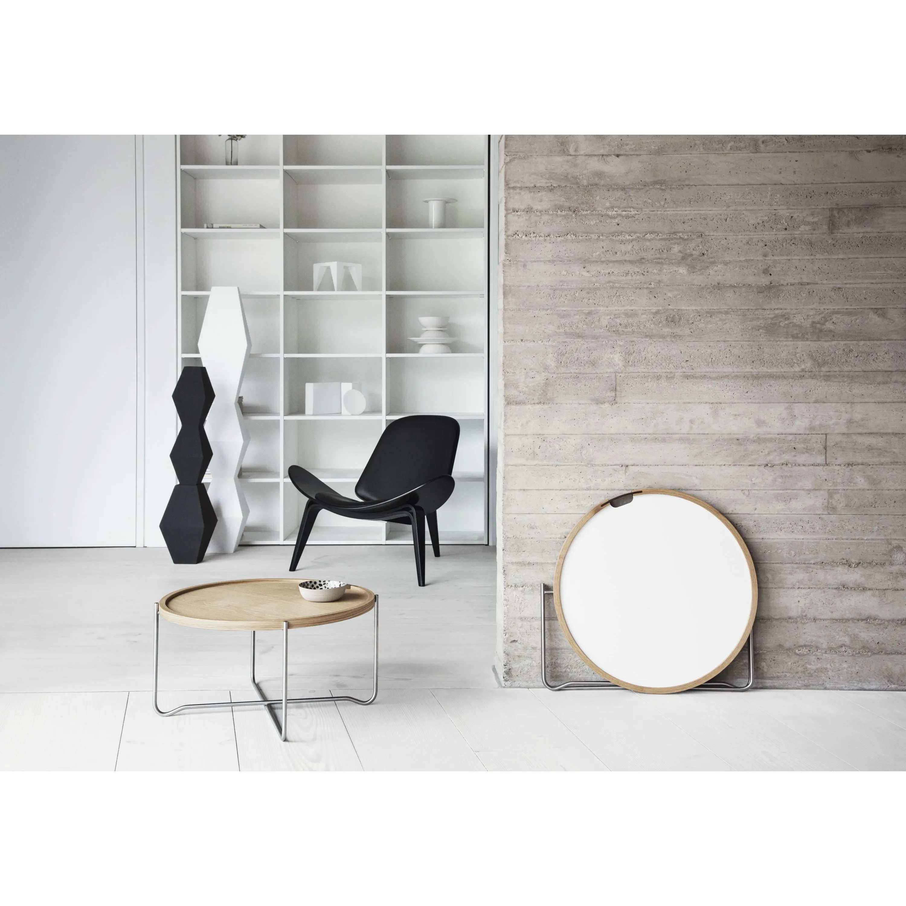 Carl Hansen Ch07 Shell Chair, Oiled Oak/Black Leather Thor 301