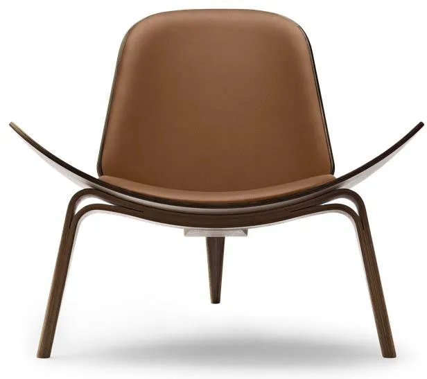 Carl Hansen Ch07 Shell Chair, Oiled Walnut Brown Leather Thor 307