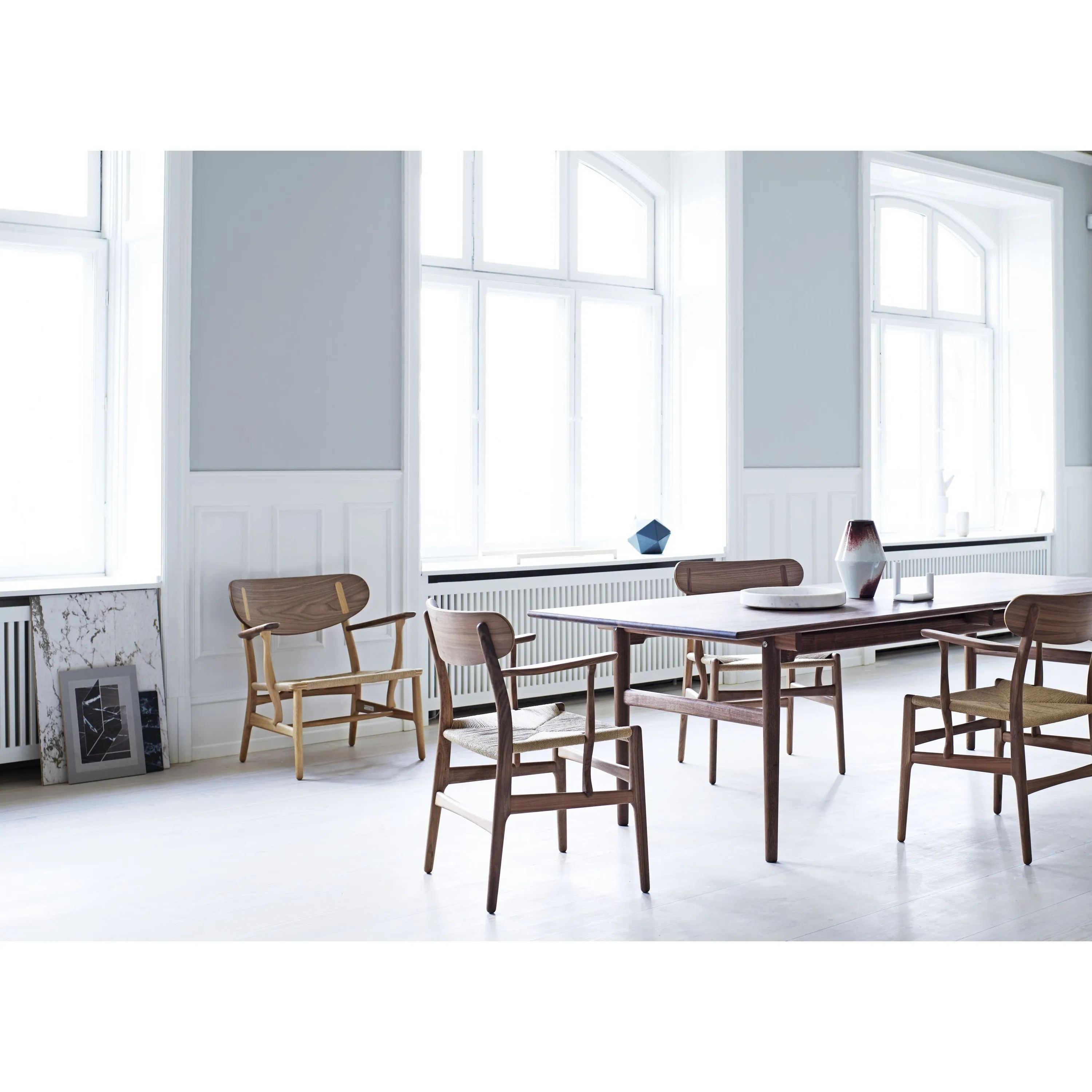 Carl Hansen Ch22 Lounge Chair, Oiled Oak/Natural Cord