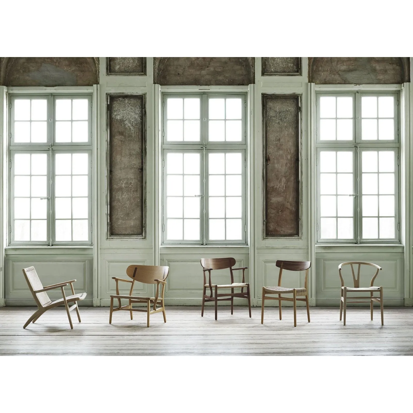 Carl Hansen Ch23 Chair, Oiled Walnut/Natural Cord/Walnut Support