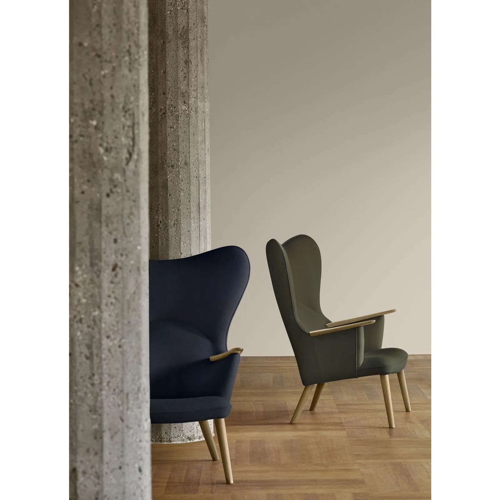 Carl Hansen Ch78 Mama Bear Lounge Chair, Oak Oiled/Blue Fiord 0782
