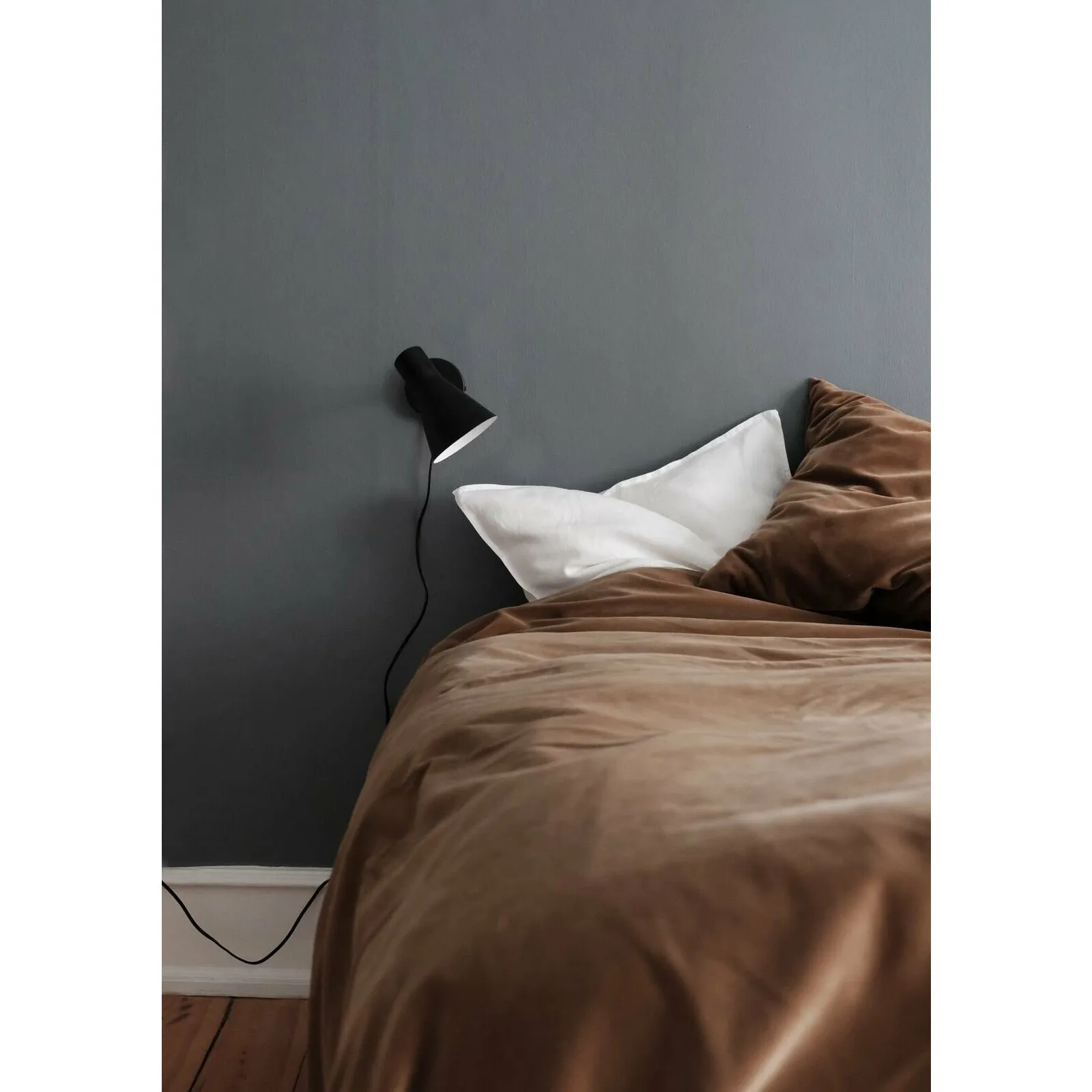 Dyberg Larsen Denver Wall Lamp, Matt Black