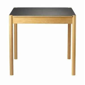 Fdb Mbler C44 Table 80x80 Cm, Natural/Black