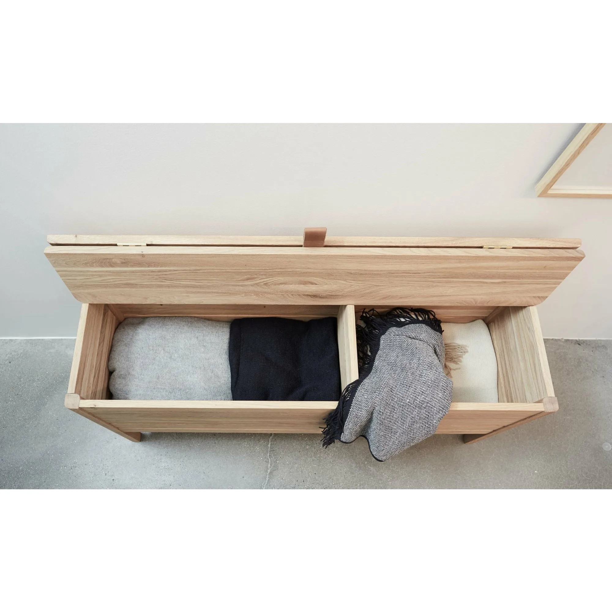 Form & Refine A Line Storagebench 111 Cm. Oak