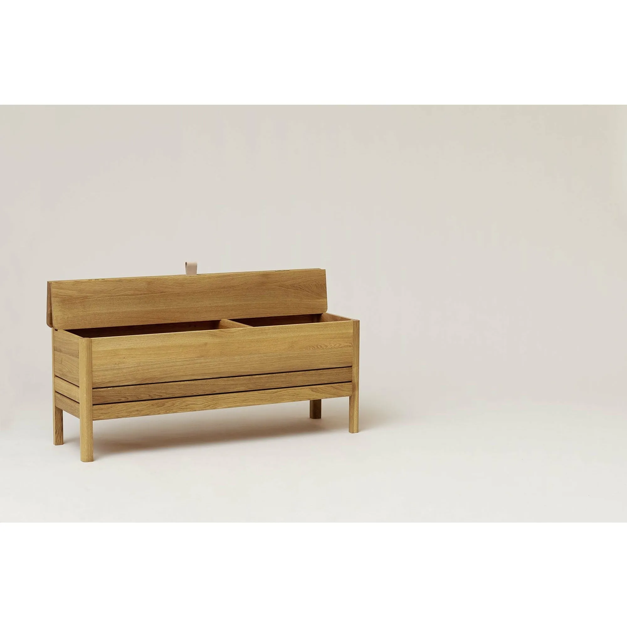 Form & Refine A Line Storagebench 111 Cm. Oak