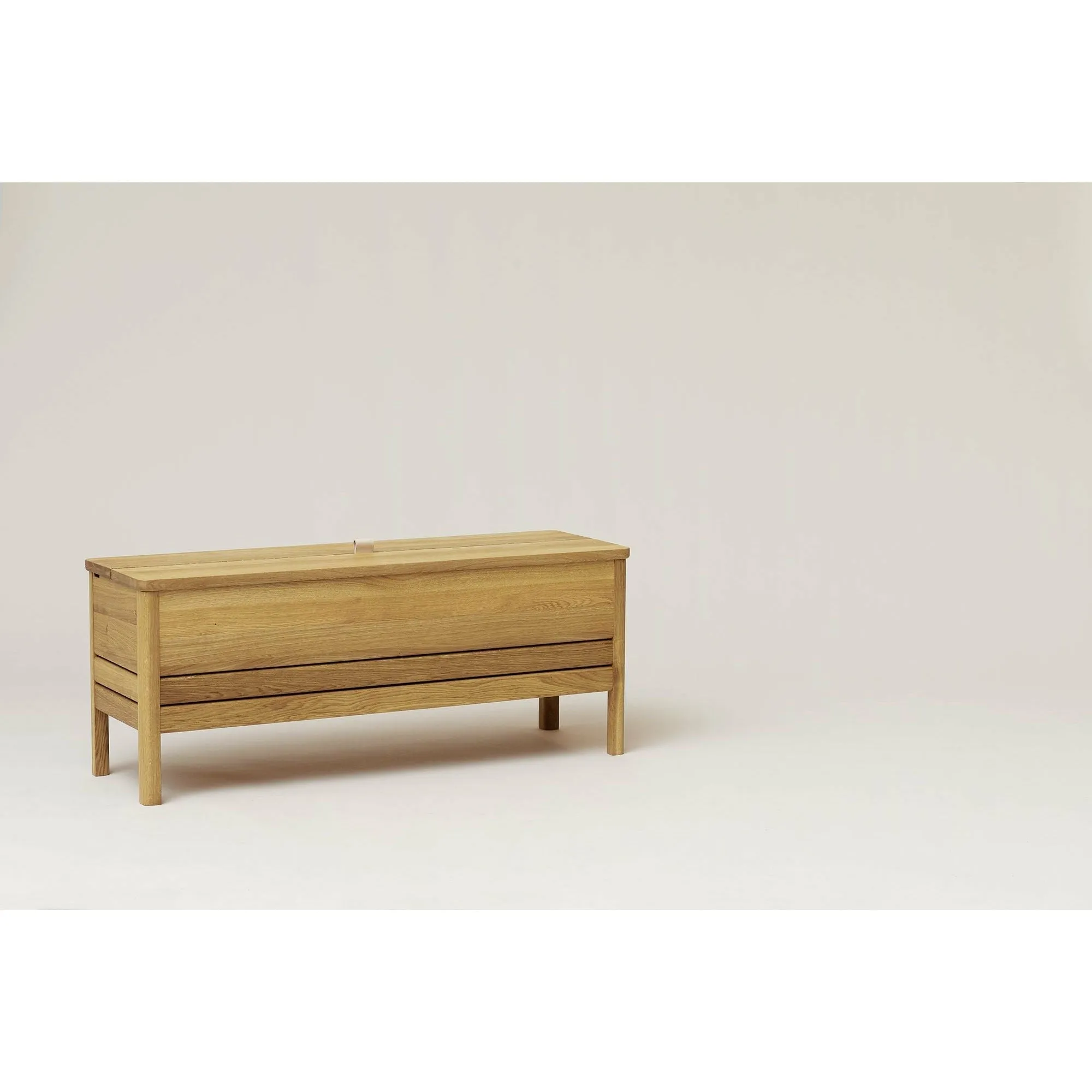 Form & Refine A Line Storagebench 111 Cm. Oak
