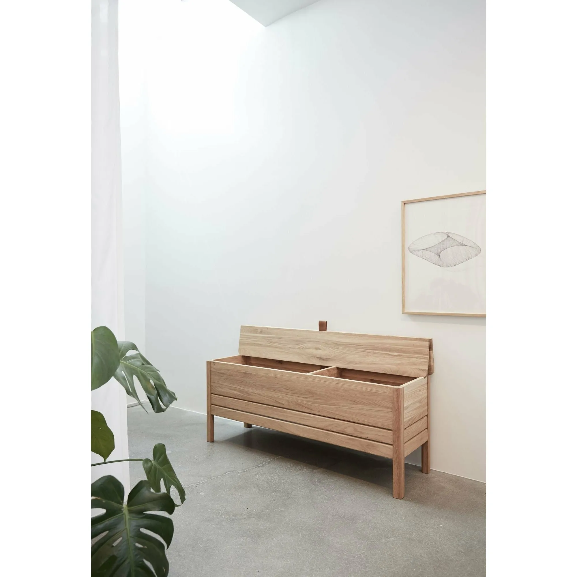 Form & Refine A Line Storagebench 111 Cm. Oak