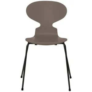 Fritz Hansen Ant Chair Lacquered Deep Clay Bowl, Black Base