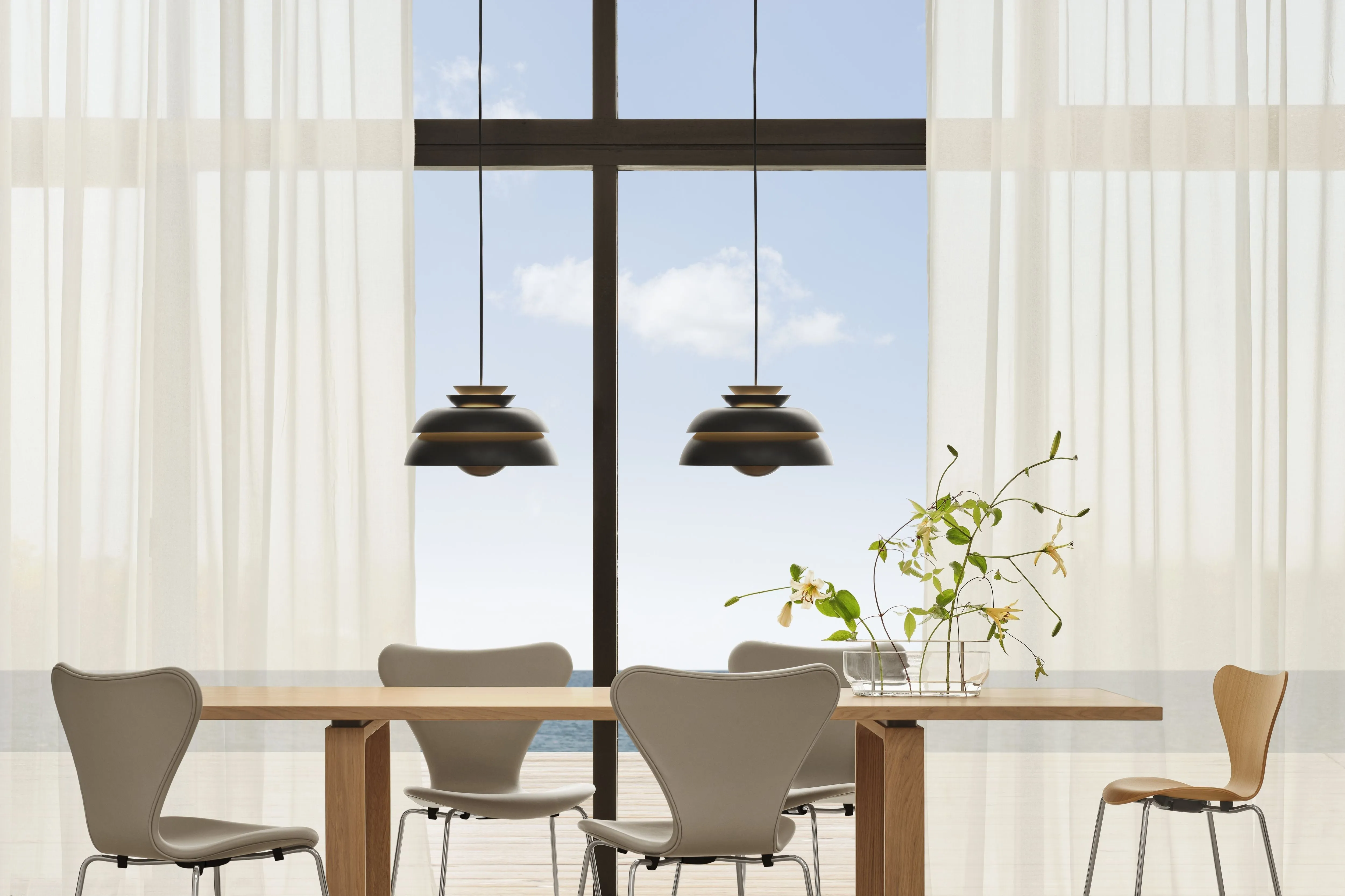 Fritz Hansen Concert Suspension Lamp Black Matt, 32 Cm