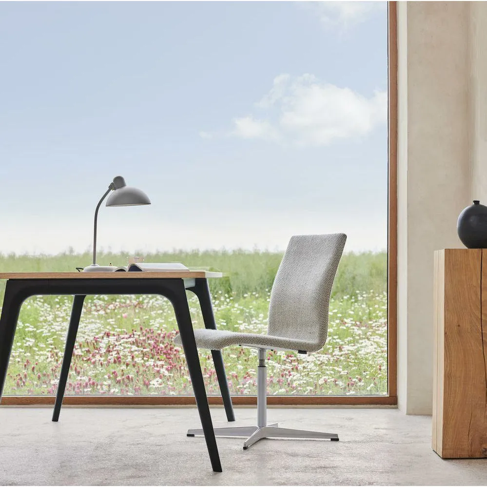 Fritz Hansen Kaiser Idell Table Lamp 21,5 Cm, Easy Grey