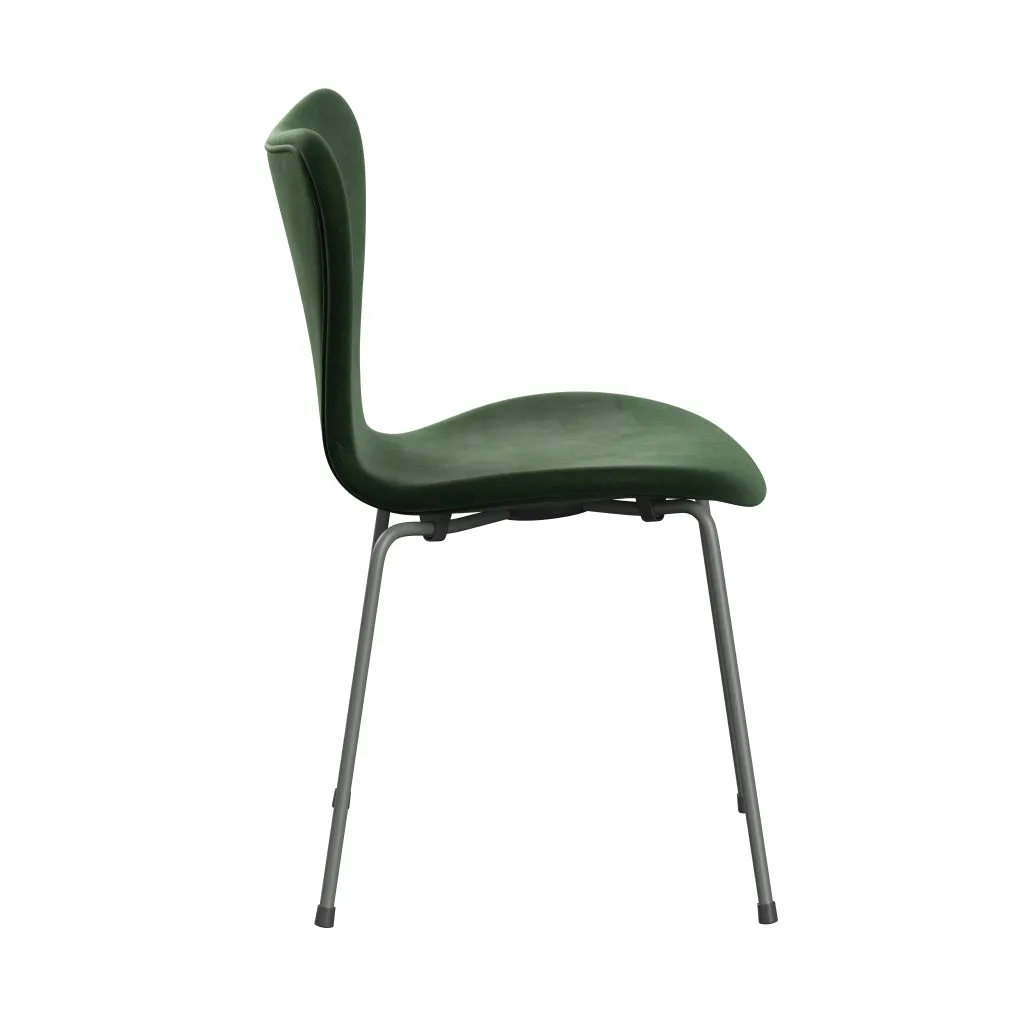 Fritz Hansen Series 7 Chair Full Upholstery, Silver Grey/Belfast Velvet Forest Green