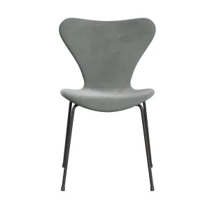 Fritz Hansen Series 7 Chair Full Upholstery, Warm Graphite/Belfast Velvet Seal Grey