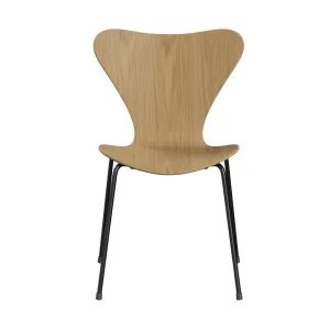 Fritz Hansen Series 7 Chair Unupholstered, Black/Oak Veneer Natural