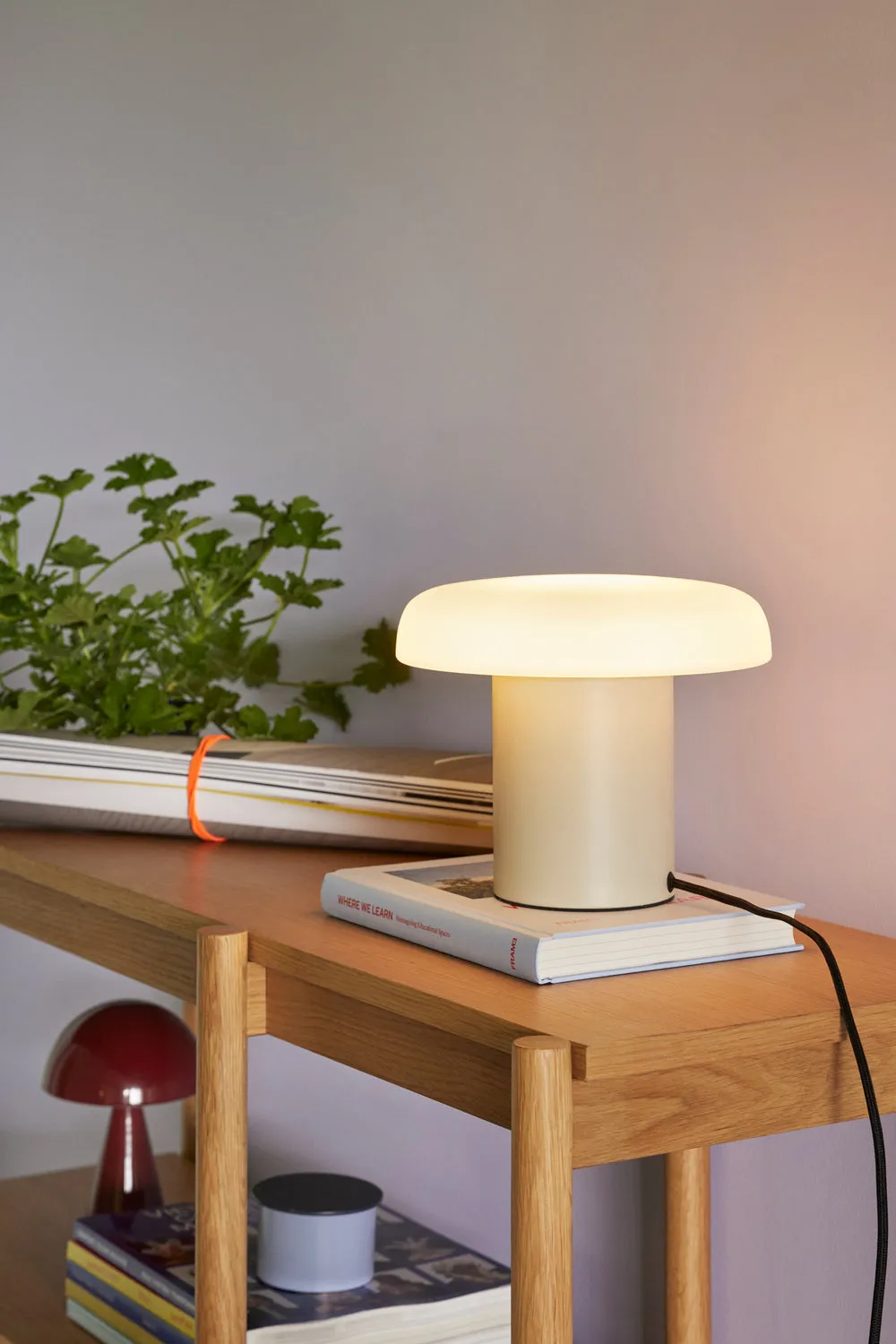 Hbsch Ateliers Table Lamp, Sand/White