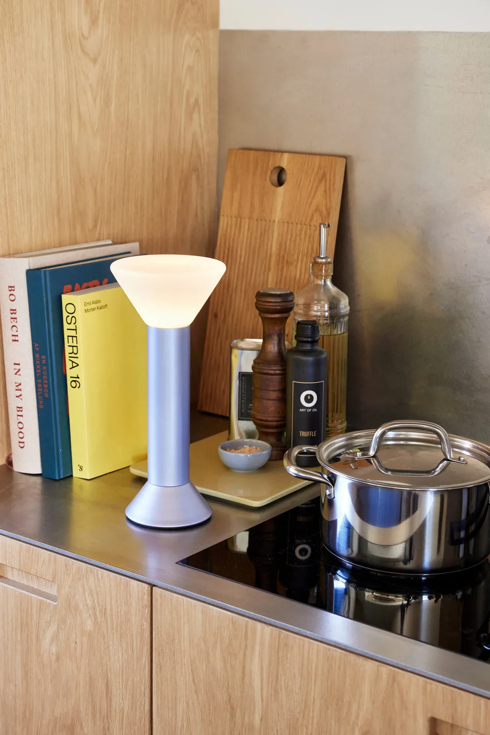 Hbsch Flash Portable Lamp, Purple