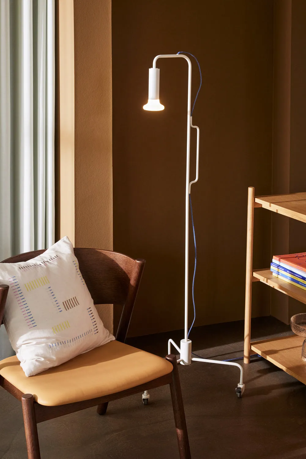 Hbsch Iso Floor Lamp, Light Grey