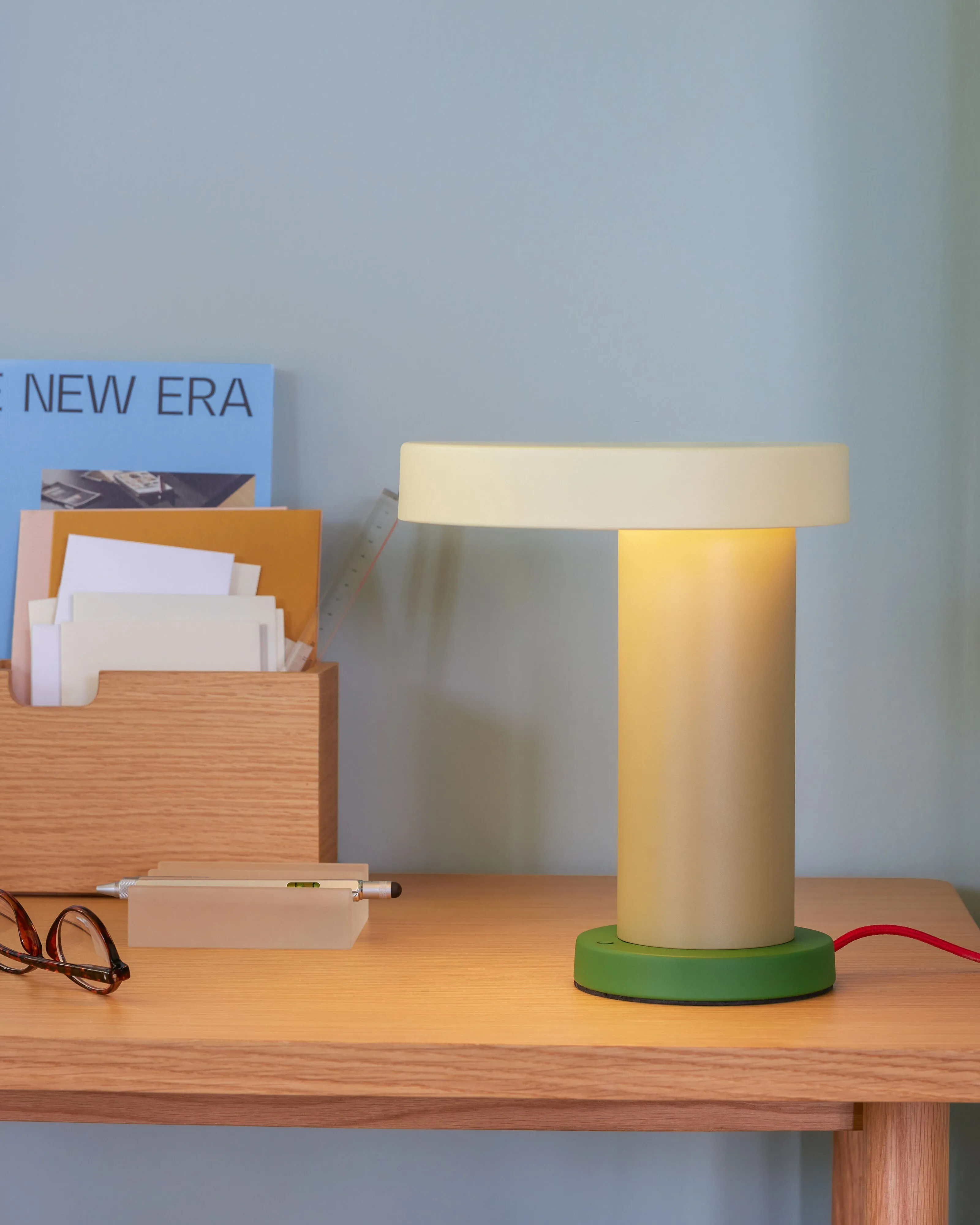 Hbsch Magic Table Lamp, Green/Olive