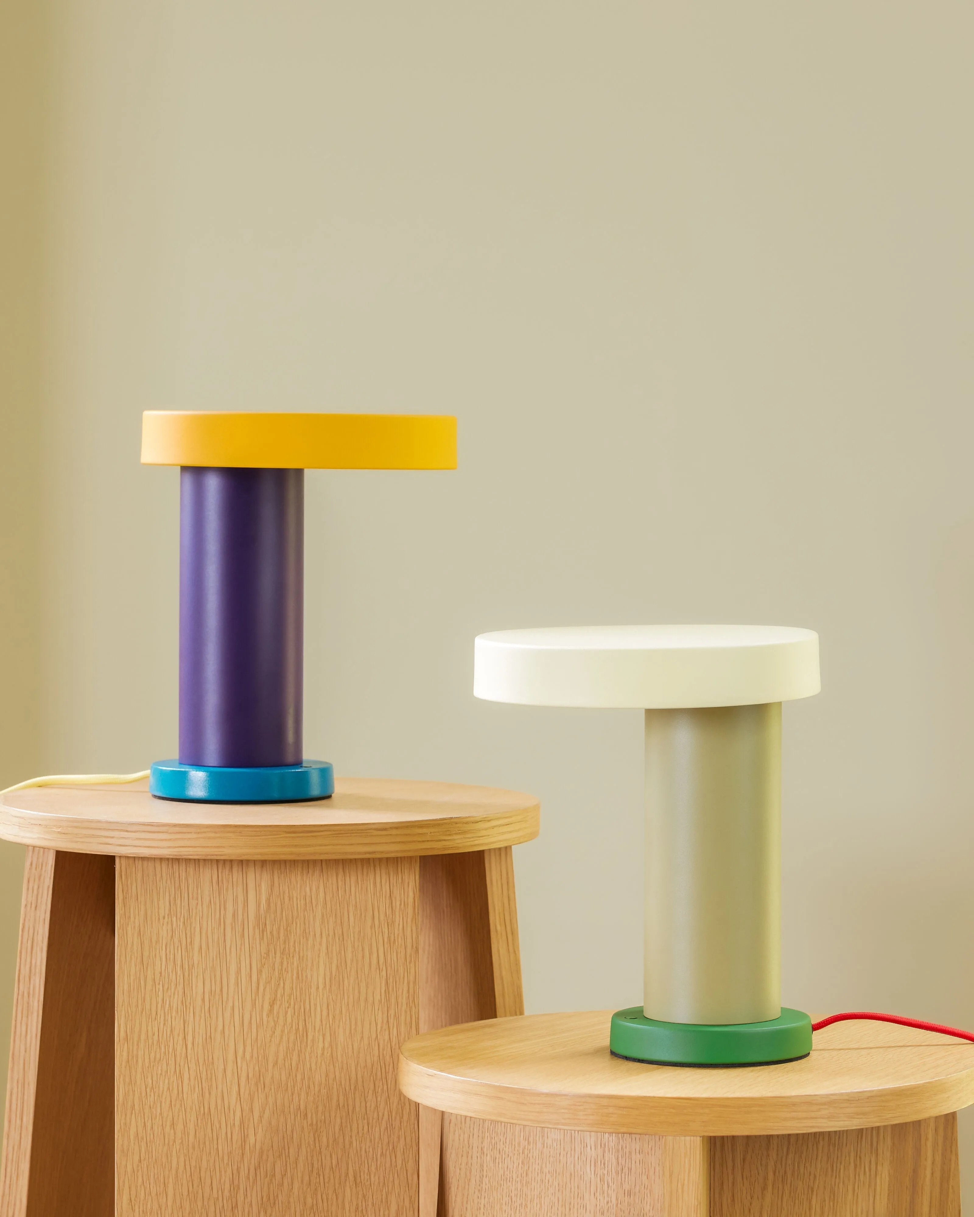 Hbsch Magic Table Lamp, Green/Olive