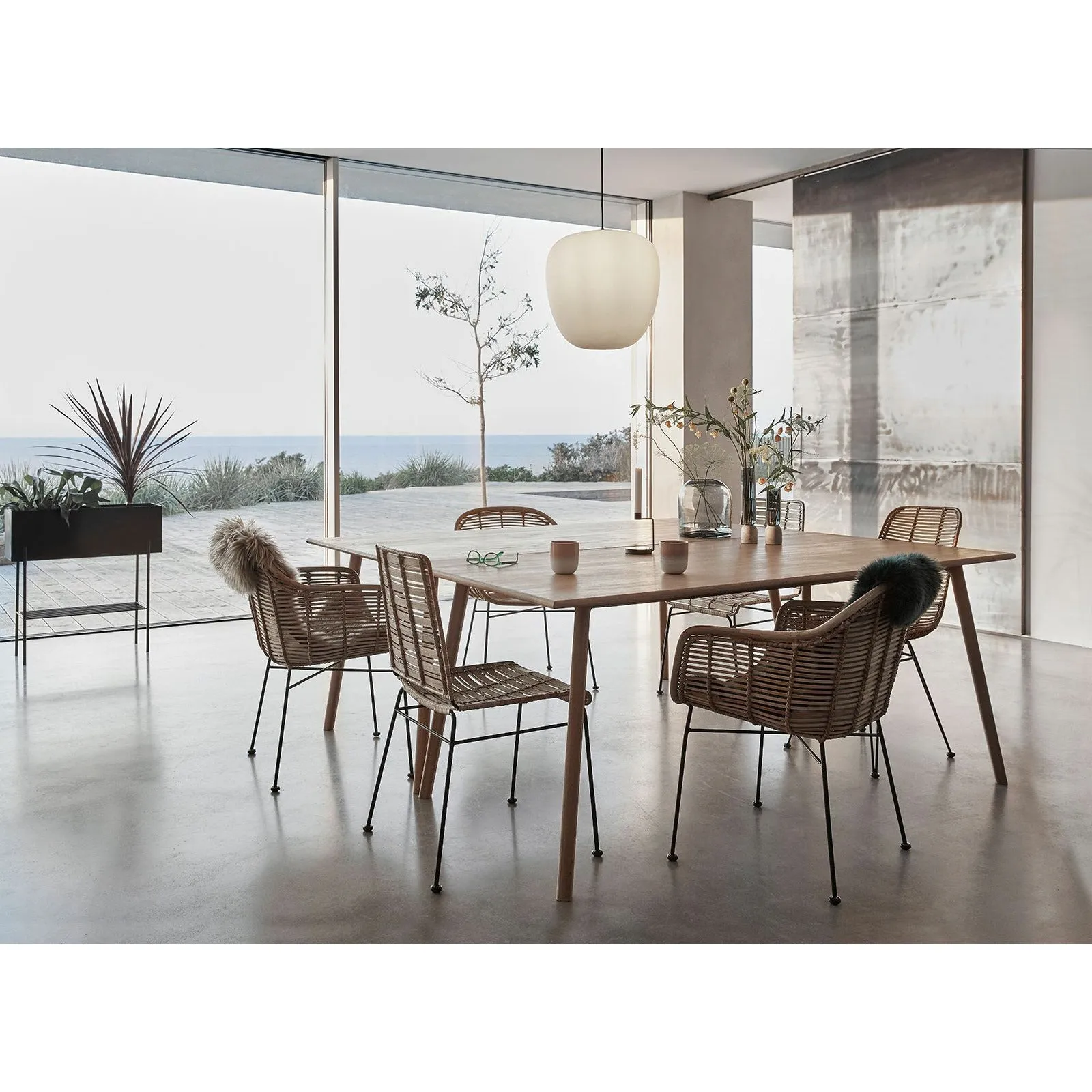 Hbsch Muse Pendant White, 40 Cm