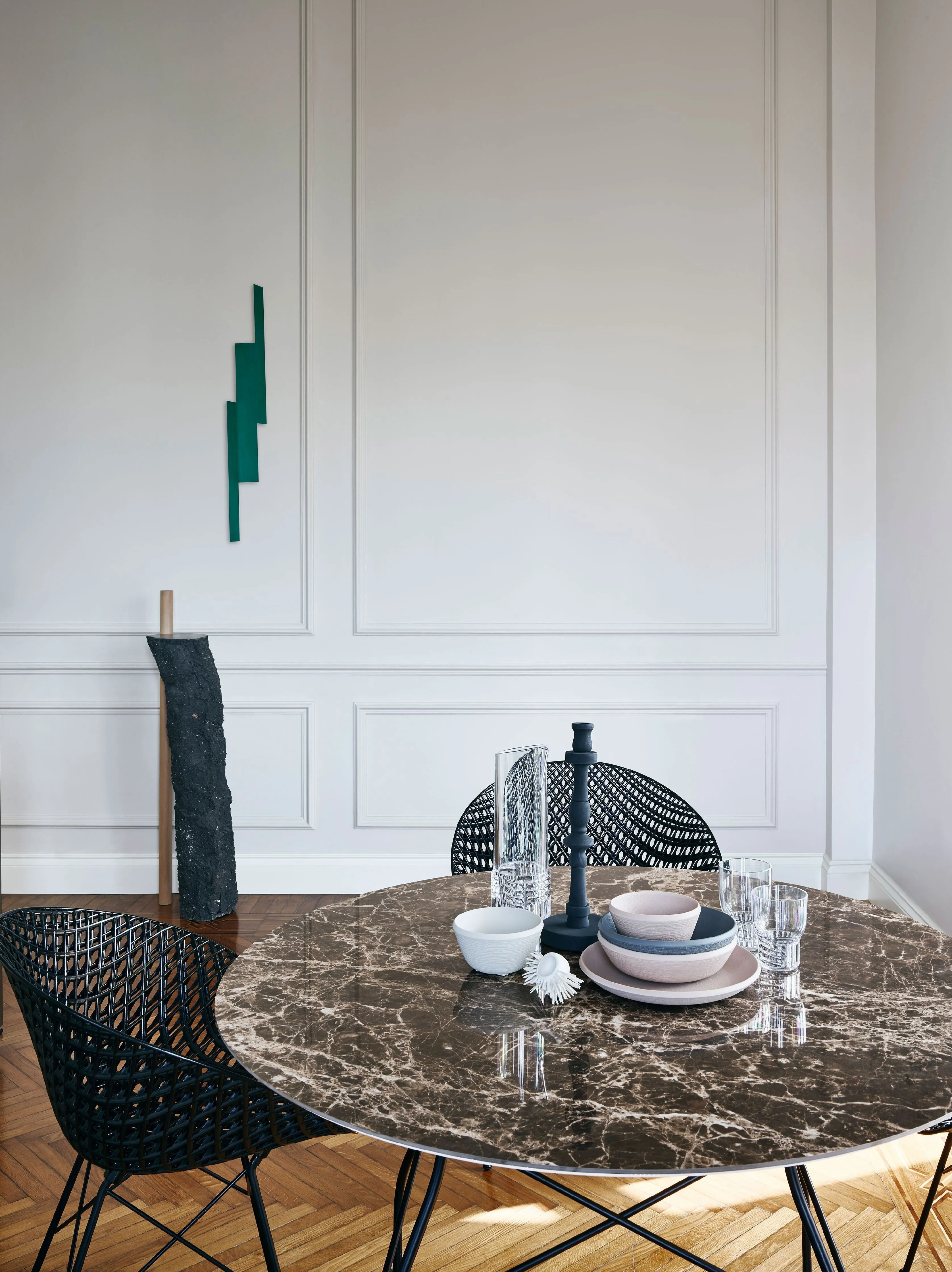 Kartell Glossy Table Oval Glass, Gold/White