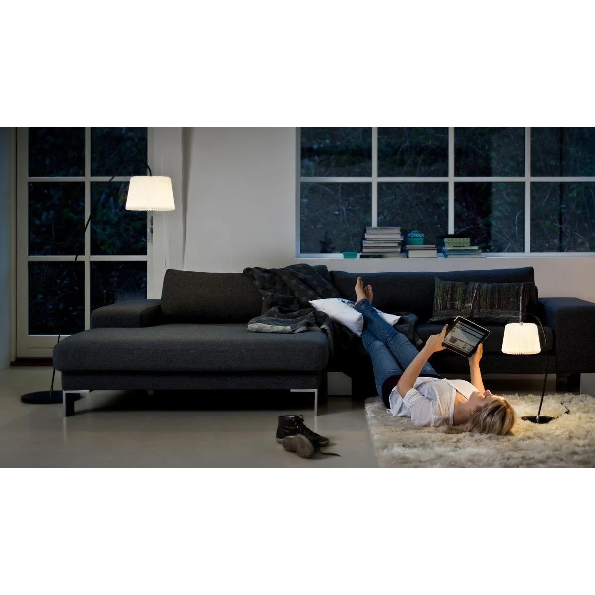 Le Klint Snowdrop Table Lamp, White