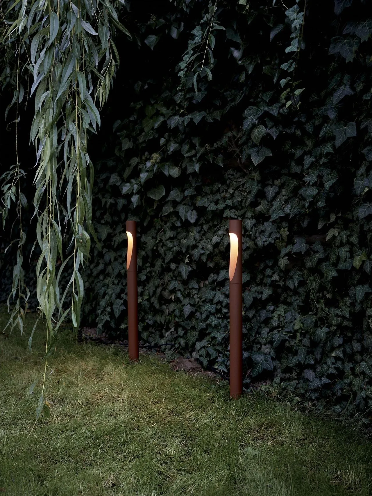 Louis Poulsen Flindt Garden Bollard Led 4000 K 6.5 W Base With Adaptor Short, Corten