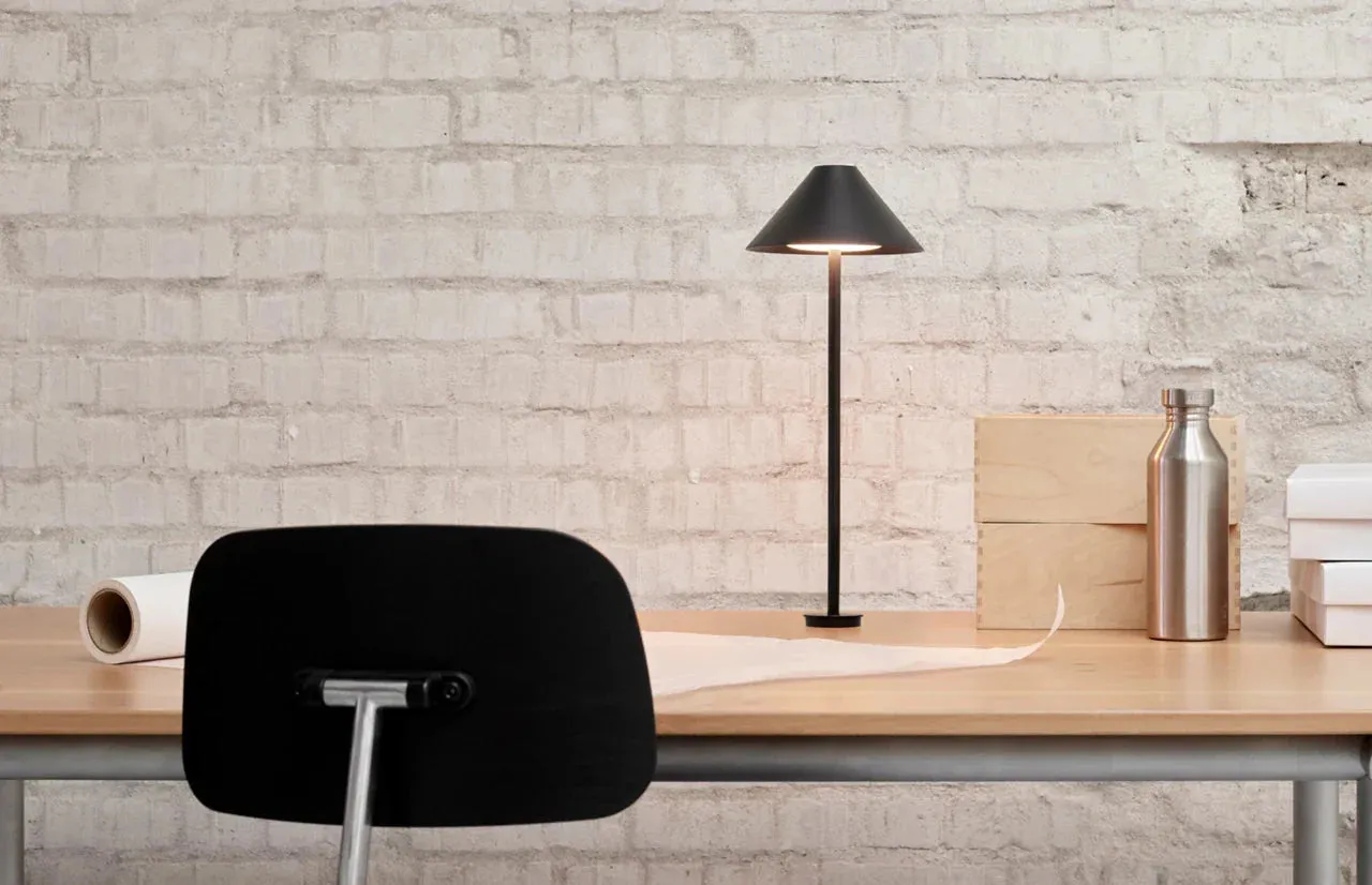 Louis Poulsen Keglen Table Lamp Led 3000 K 8.5 W Base, Black
