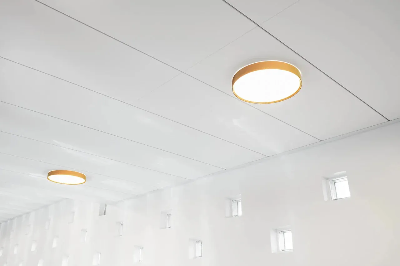 Louis Poulsen Lp Slim Round Semi Recessed Ceiling Lamp 6393 Lumens 68 Cm, White