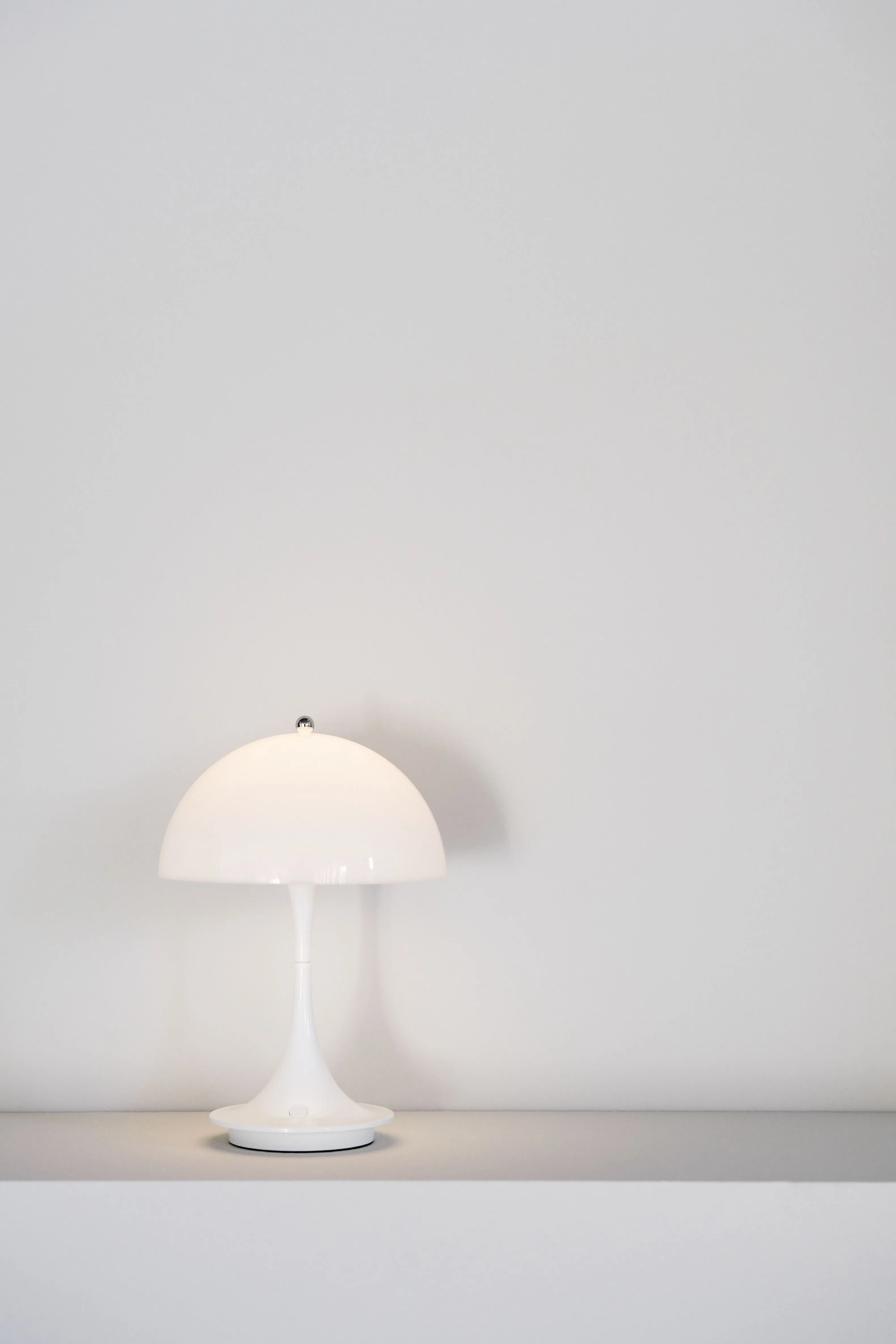 Louis Poulsen Panthella 160 Portable Table Lamp V2 Led 27 K, Acrylic Opal White