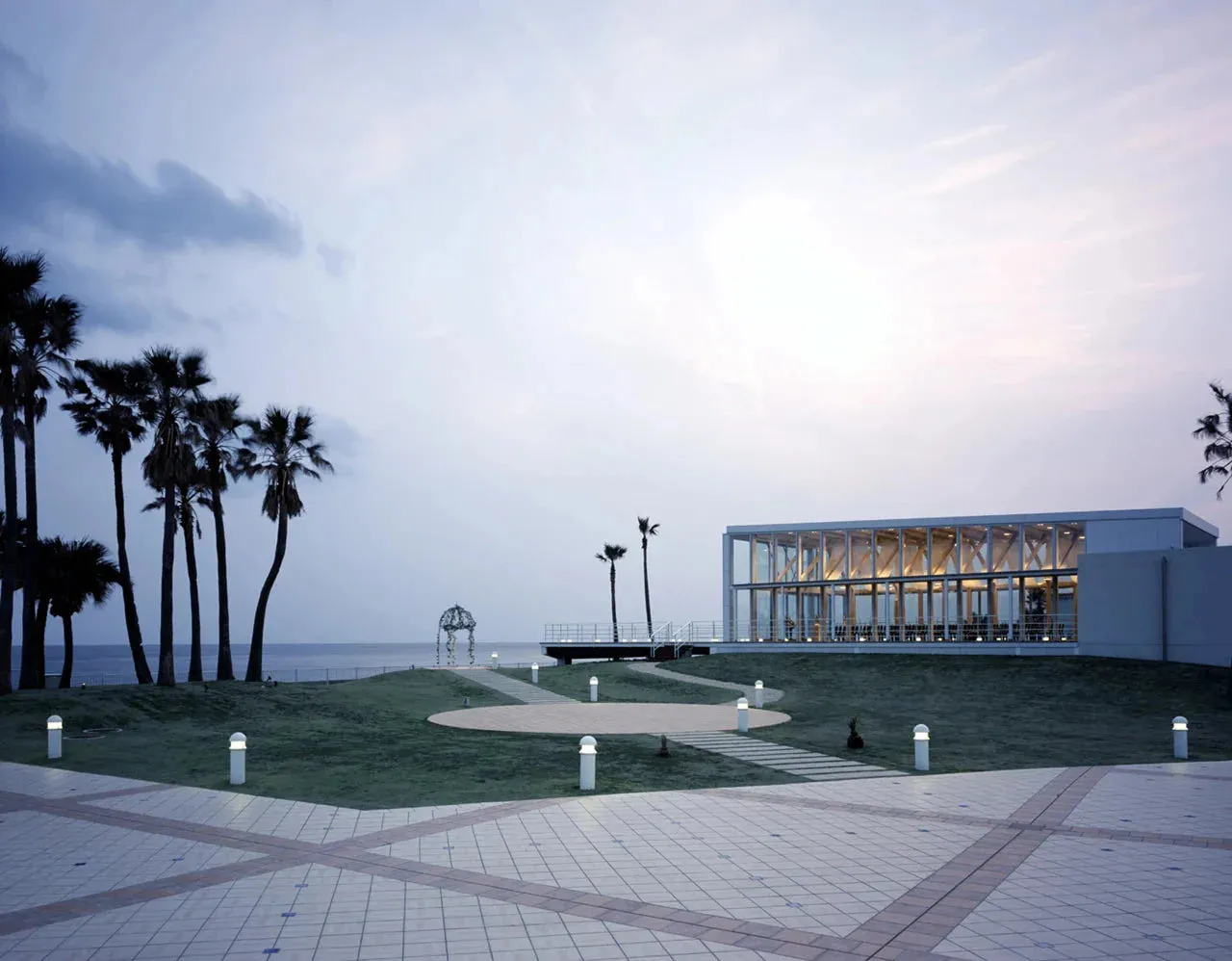 Louis Poulsen Waterfront Bollard Class Ii 670 Lumens Post For In Ground Installation, Aluminium