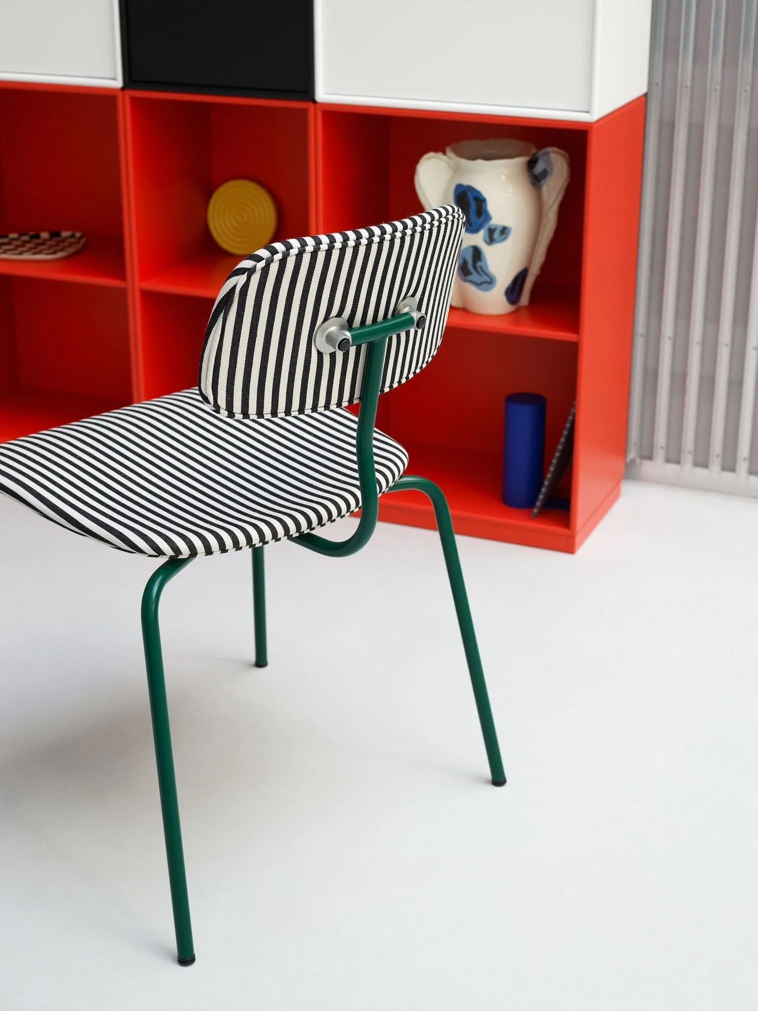 Montana Kevi 2060 Chair, Pine Green