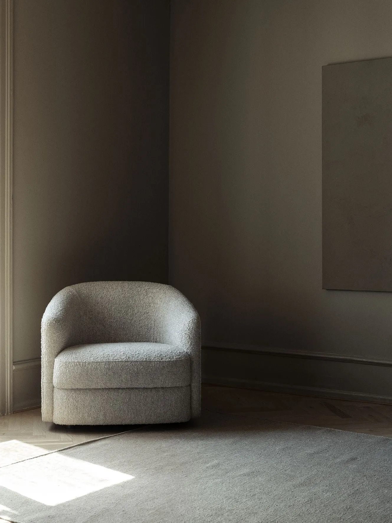 New Works Covent Lounge, Mons 3213