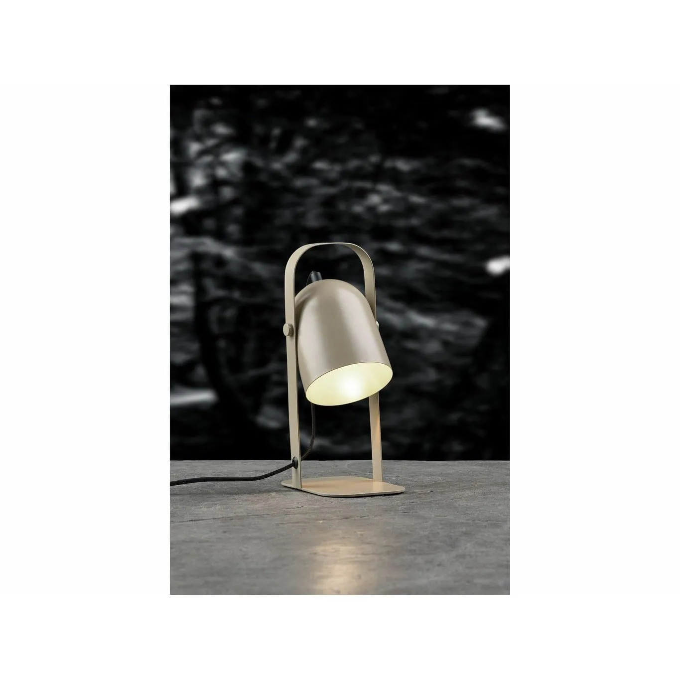 Villa Collection Table Lamp, Sand