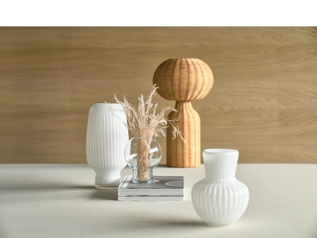 Villa Collection Vinka Table Lamp, Nature